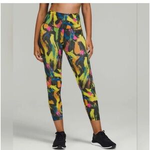 NWT lululemon Wunder Train High‎ Rise Tight Women's Size 2